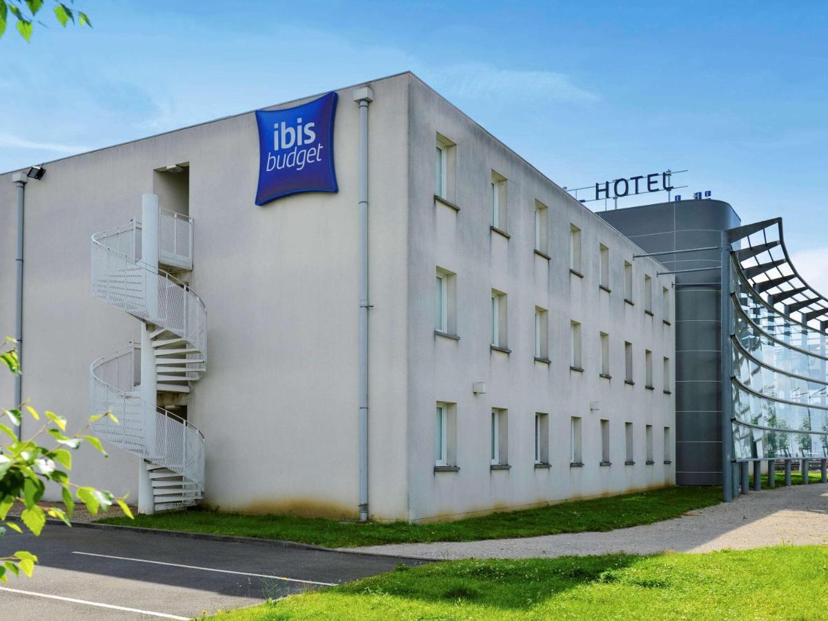 Ibis budget Orléans Sud Comet Esterno foto