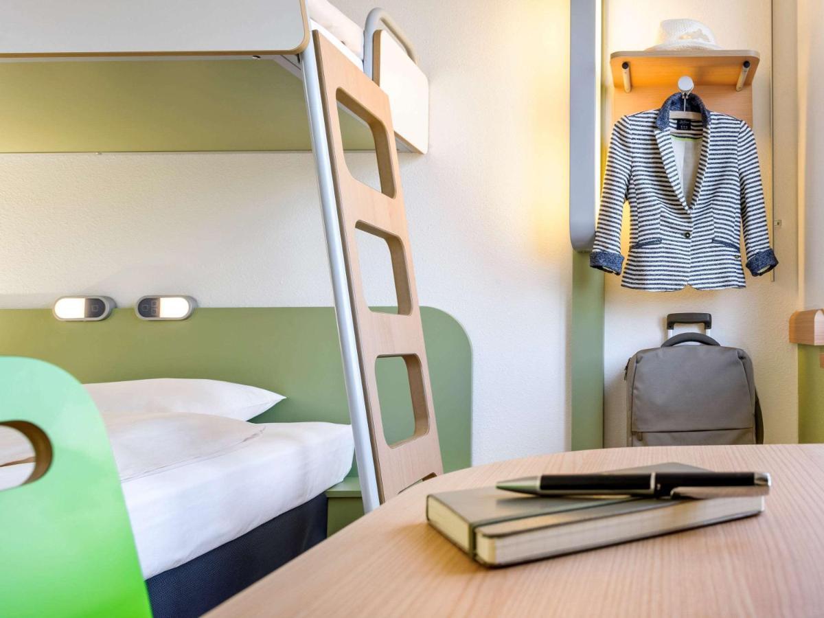 Ibis budget Orléans Sud Comet Esterno foto