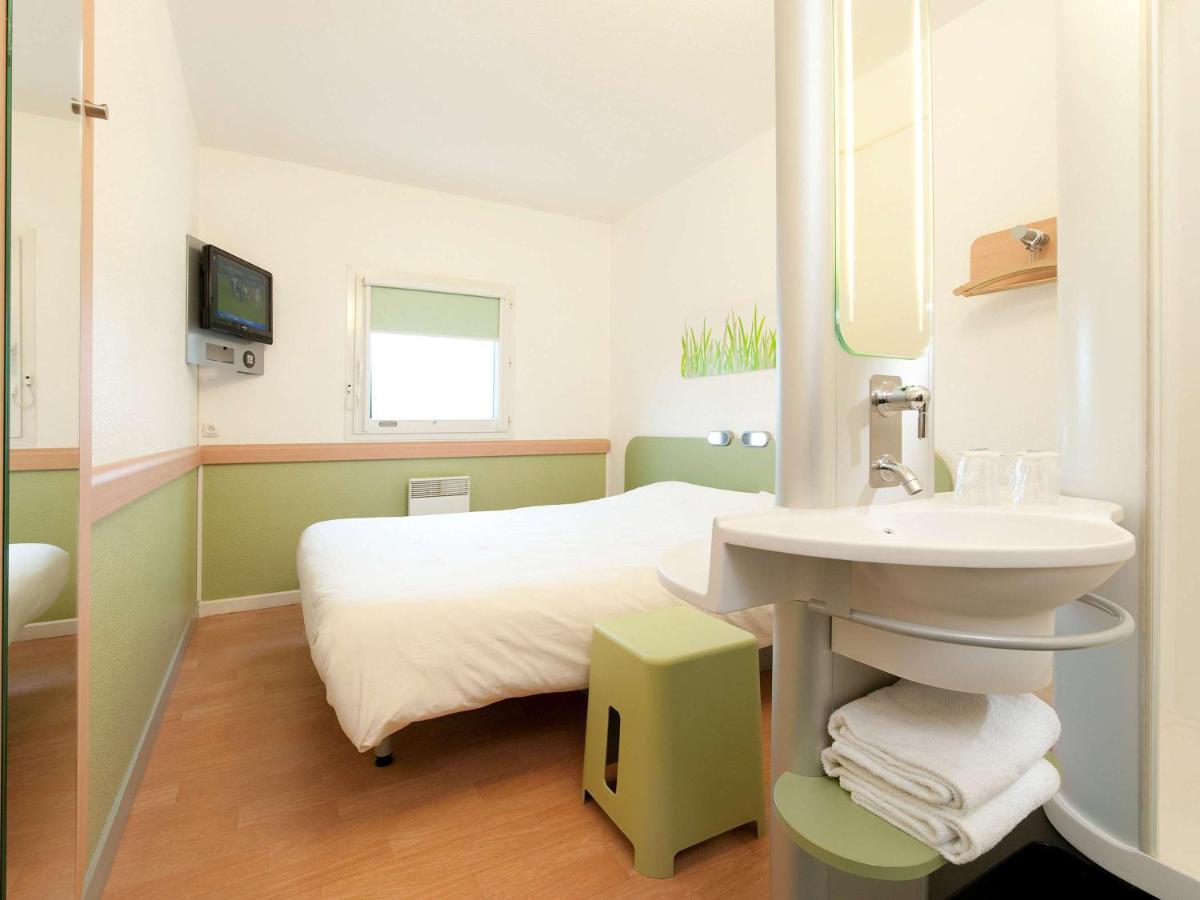 Ibis budget Orléans Sud Comet Esterno foto
